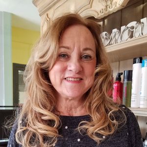 Meet your Posher, Carole